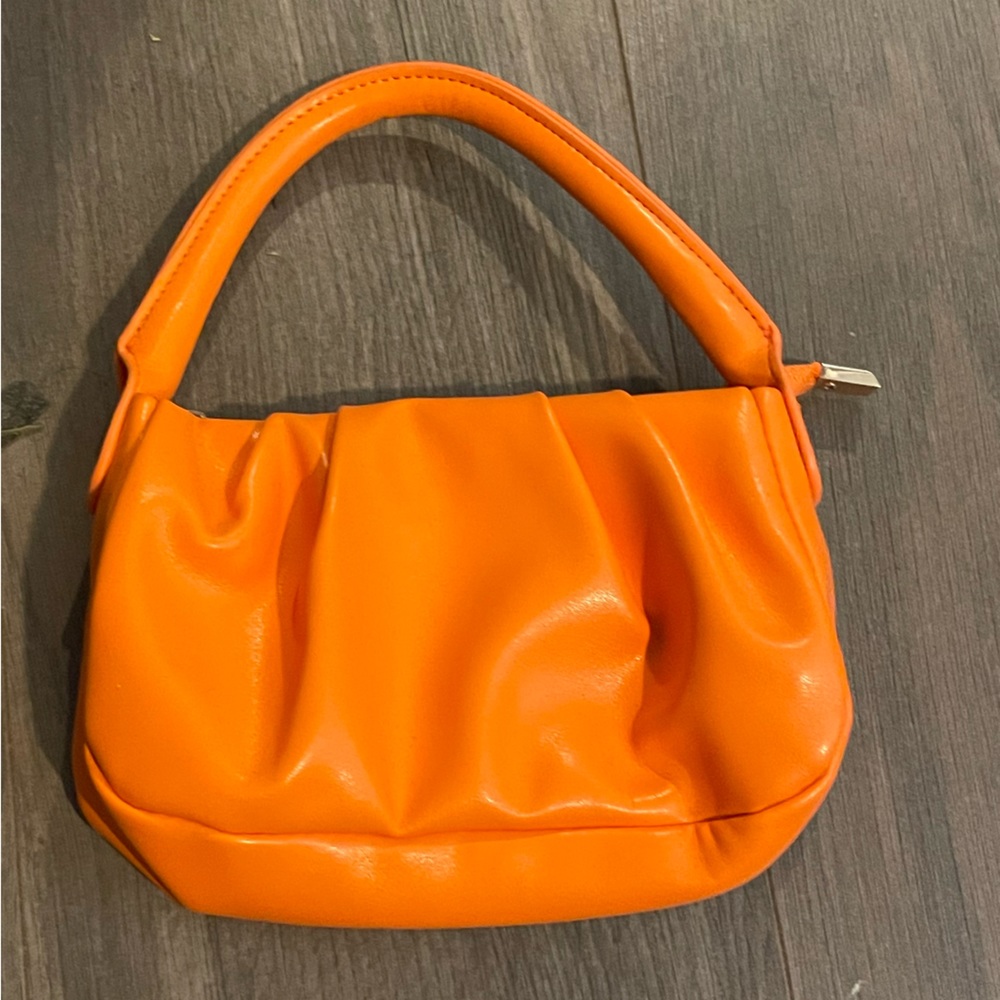 ORANGE MINI BAG